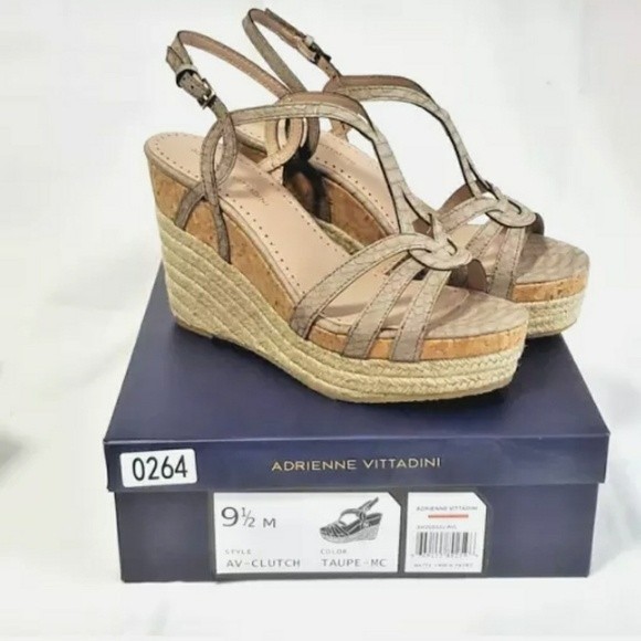 Adrienne Vittadini Wedge espadrille platform Sandals 9.5M Beige Taupe - Picture 3 of 7